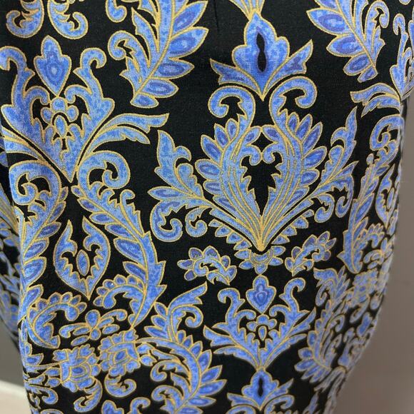 J. McLaughlin Skirt Size 6 Catalina cloth knee length scrolls blue - Picture 7 of 10
